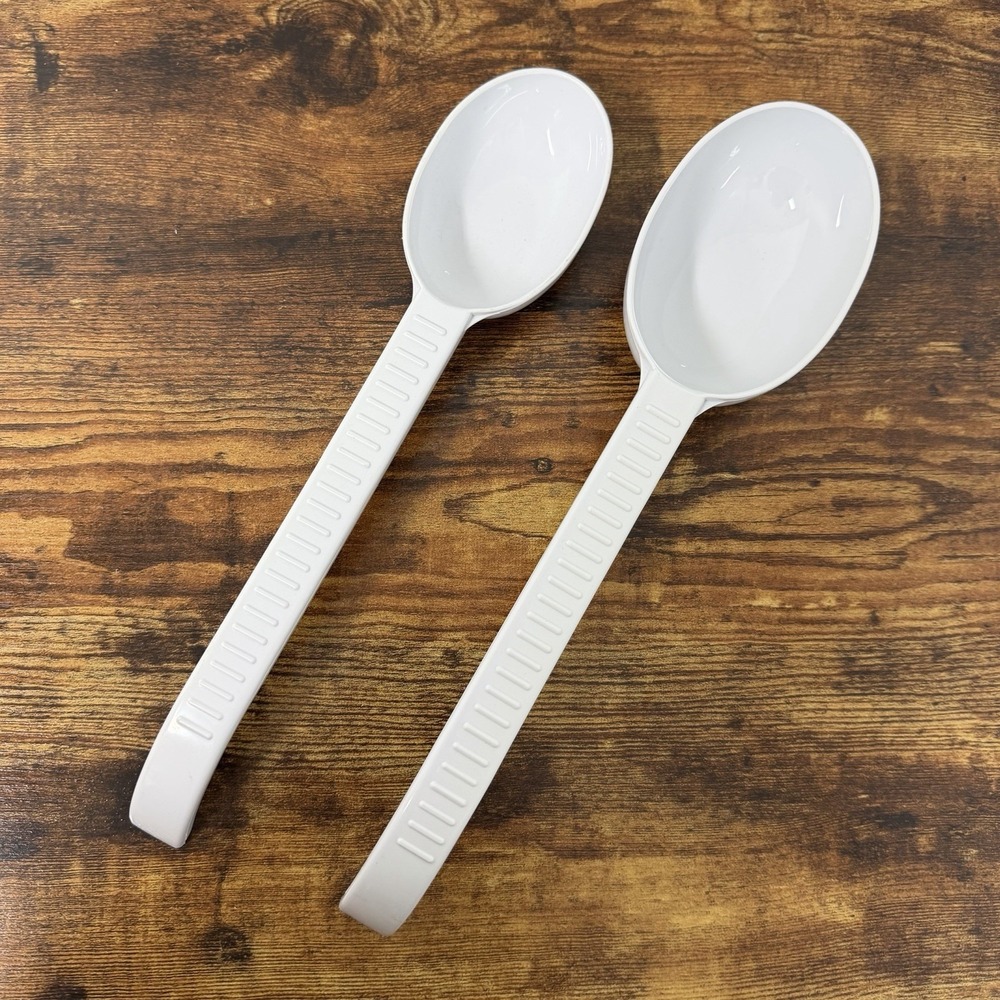 Weight Watchers Measuring Spoons Scoops Portion Control 1 & 1/2 Cup White USA